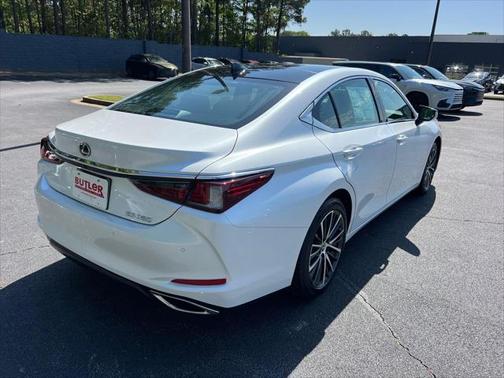 2025 Lexus ES 350 Base
