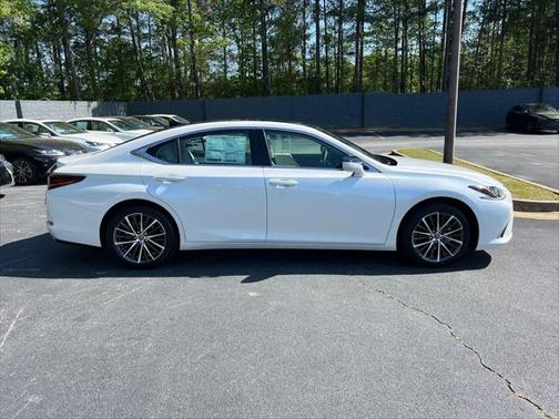 2025 Lexus ES 350 Base