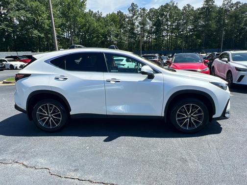 Eminent White Pearl 2025 Lexus NX 250 Premium