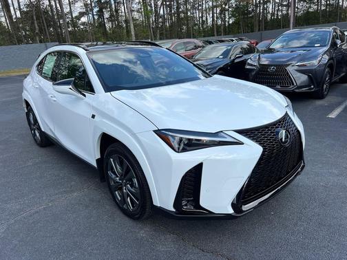 Ultra White w/Obsidian Roof 2026 Lexus UX 300h F SPORT Design