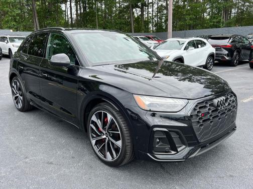 Mythos Black Metallic 2023 Audi SQ5 3.0T Prestige