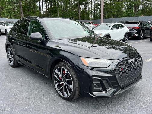 Mythos Black Metallic 2023 Audi SQ5 3.0T Prestige