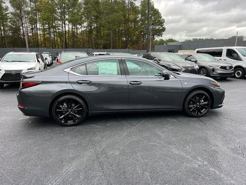 2025 Lexus ES 350 Base