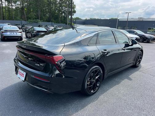 Aurora Black Pearl 2026 Kia K5 GT-Line FWD