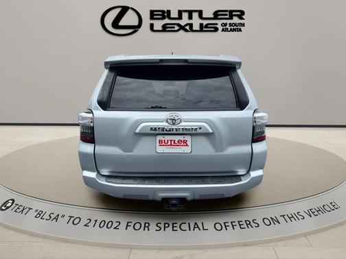 Classic Silver Metallic 2018 Toyota 4Runner SR5 Premium
