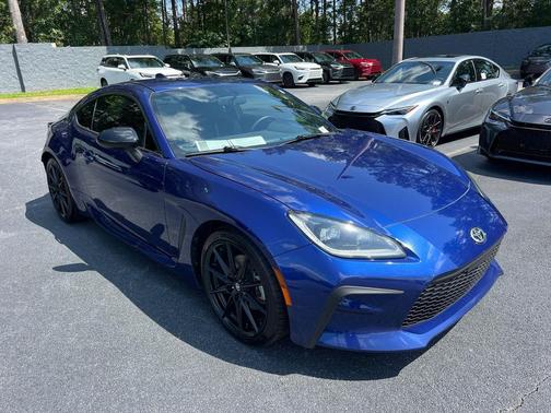 Trueno Blue 2023 Toyota GR86 Premium