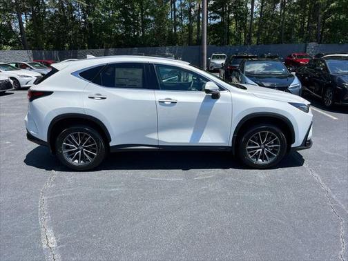 2025 Lexus NX 250 Premium