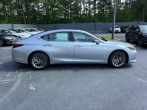 2025 Lexus ES 350 Ultra Luxury