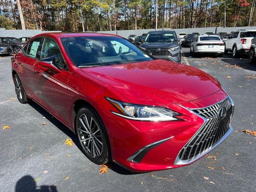 2025 Lexus ES 350 Base