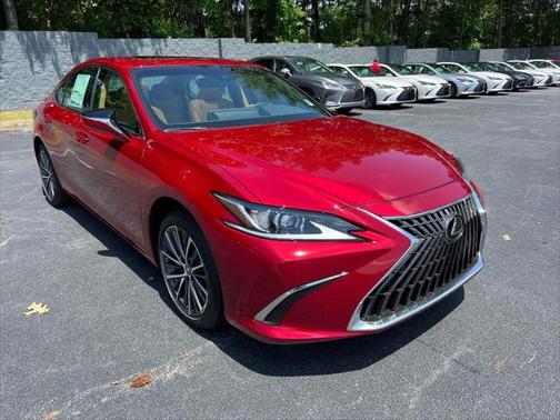 2025 Lexus ES 300h Base