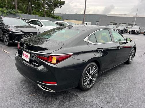 Caviar 2025 Lexus ES 350 Base