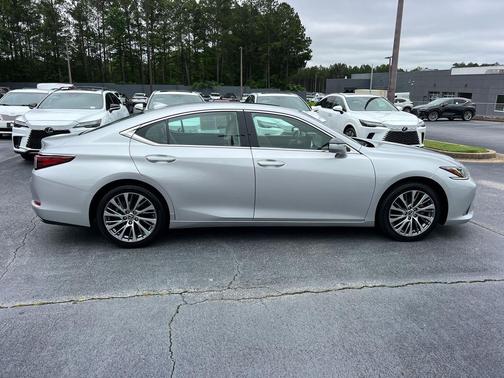 Silver Lining Metallic 2019 Lexus ES 350 Luxury