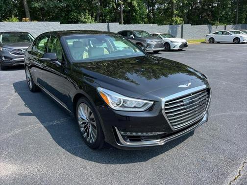 2018 Genesis G90 Premium