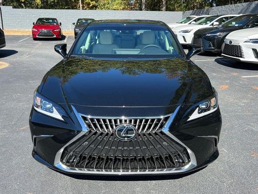 2025 Lexus ES 350 Base