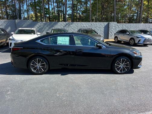 2025 Lexus ES 350 Base
