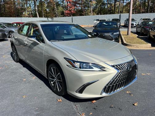 2025 Lexus ES 350 Base