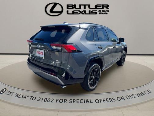 2023 Toyota RAV4 Hybrid SE