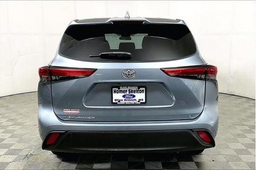 2020 Toyota Highlander L