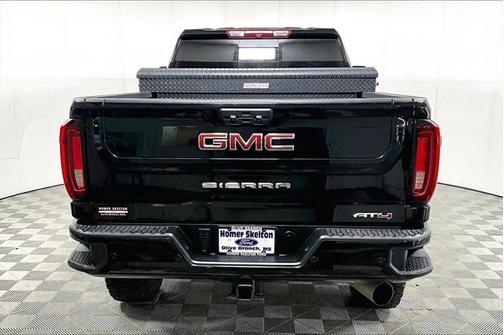 2023 GMC Sierra 2500 AT4