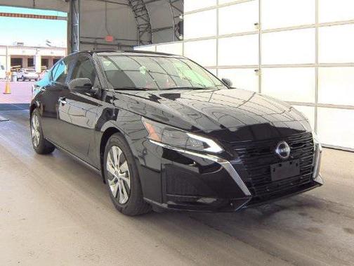 2023 Nissan Altima S FWD