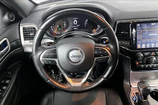 Crystal Metallic 2020 Jeep Grand Cherokee LIMITED