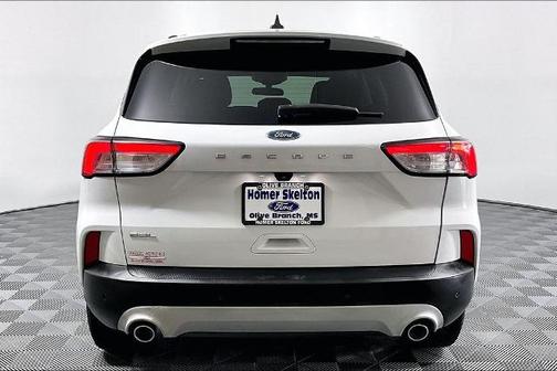OXFORD WHITE 2020 Ford Escape SEL