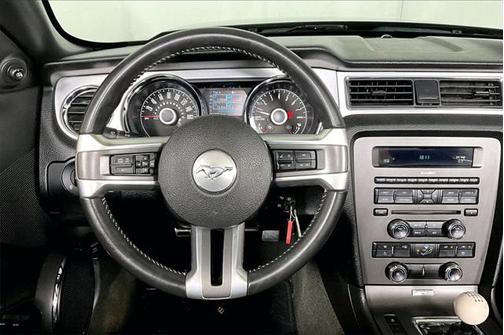 2014 Ford Mustang V6 Premium