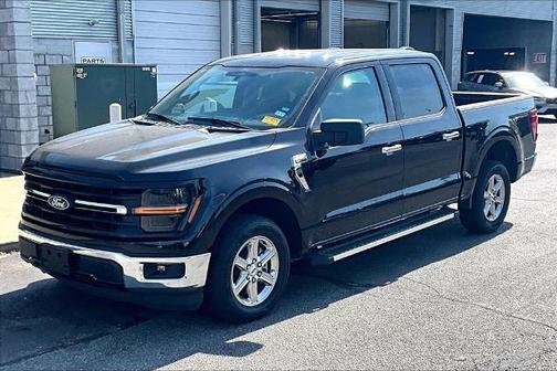 AGATE BLACK METALLIC 2025 Ford F-150 XLT