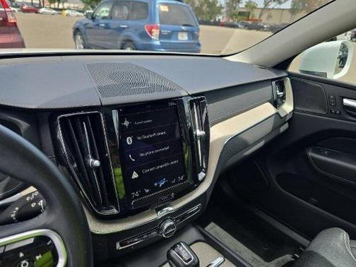 2021 Volvo XC60 T5 Inscription
