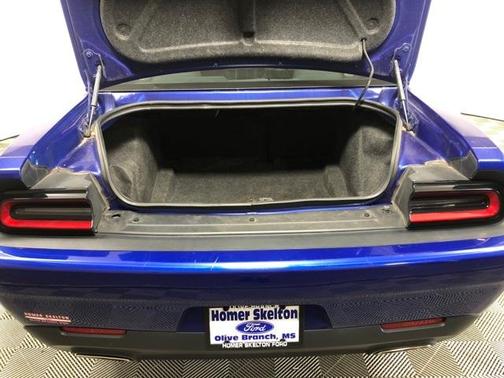 2019 Dodge Challenger SXT for sale in Olive Branch, MS - image 8