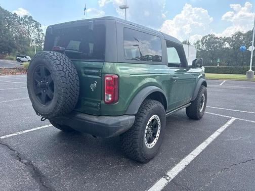 ERUPTION GREEN METALLIC 2024 Ford Bronco BLACK DIAMOND