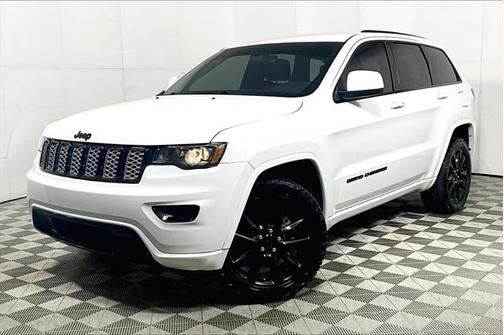 2020 Jeep Grand Cherokee Altitude