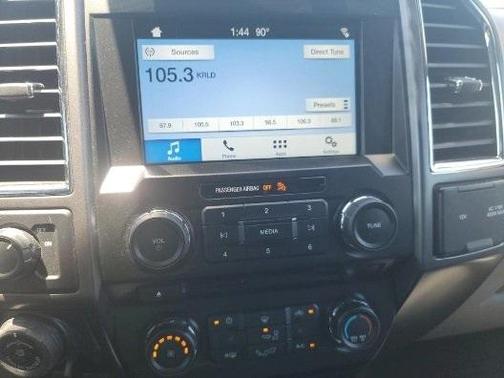 Photo 5 of 5 of 2016 Ford F-150 XLT