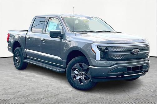 2023 Ford F-150 Lightning XLT