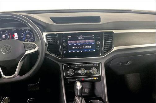 2022 Volkswagen Atlas 3.6L SE w/Technology