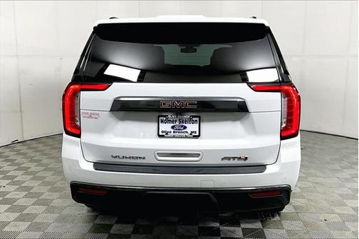 2021 GMC Yukon 4WD AT4
