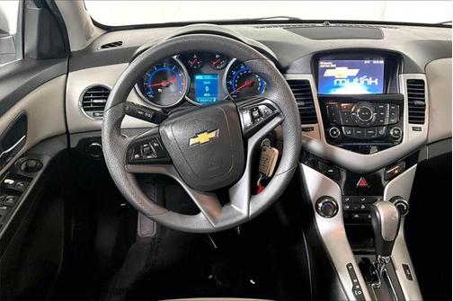 2016 Chevrolet Cruze Limited 1LT