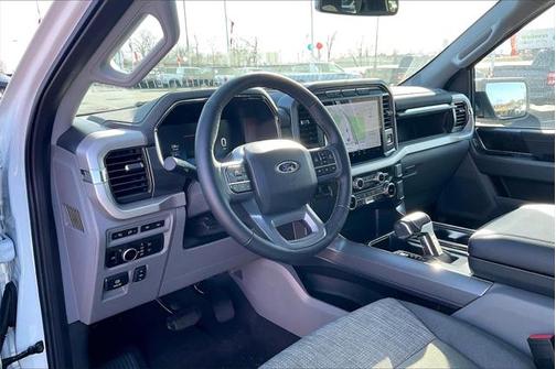 2023 Ford F-150 Lightning XLT