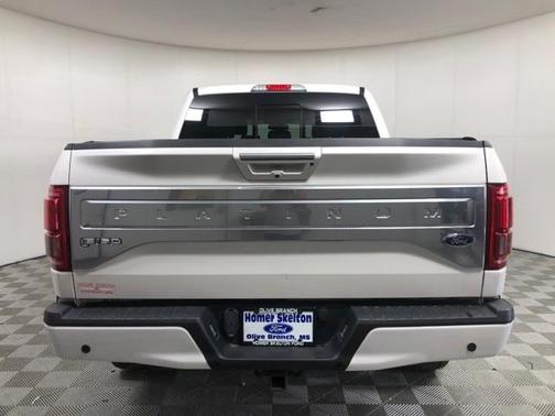 Photo 4 of 31 of 2016 Ford F-150 Platinum