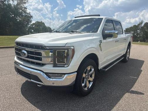 STAR WHITE METALLIC TRICOAT 2023 Ford F-150 LARIAT