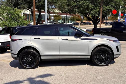 2025 Land Rover Range Rover Evoque Core S