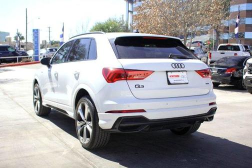 2022 Audi Q3 45 S line Premium Plus