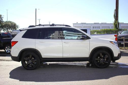 2019 Honda Passport Elite