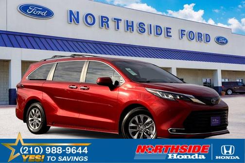 2023 Toyota Sienna XLE