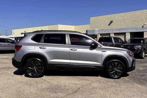 2022 Volkswagen Taos 1.5T S