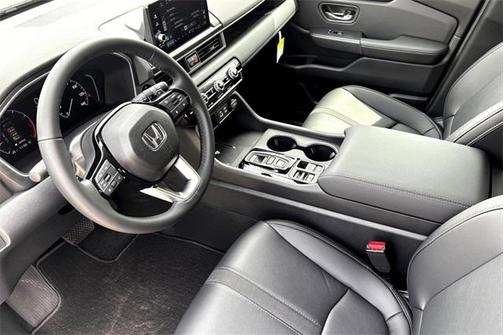 2025 Honda Pilot Touring+