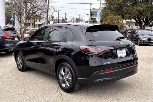 2026 Honda HR-V LX