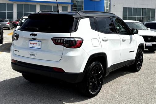 2023 Jeep Compass Altitude
