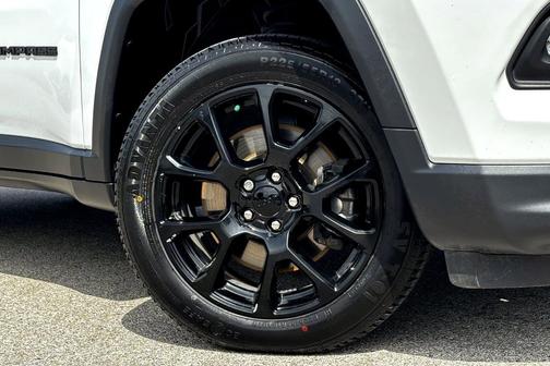 2023 Jeep Compass Altitude