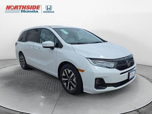 Platinum White Pearl 2026 Honda Odyssey EX-L